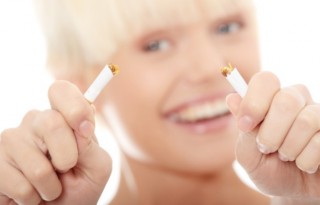 Как да спрем цигарите и да запазим усмивката си?